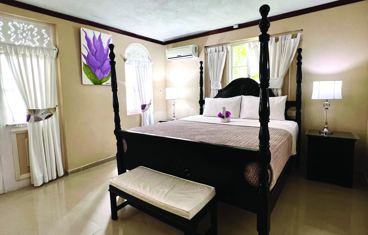 Beachfront-4 Bedroom Suite