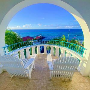 beachfront-2bed-jr-suite-sm