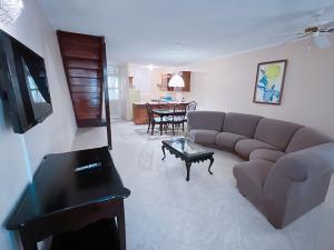gardenpool-2-bedroom_7